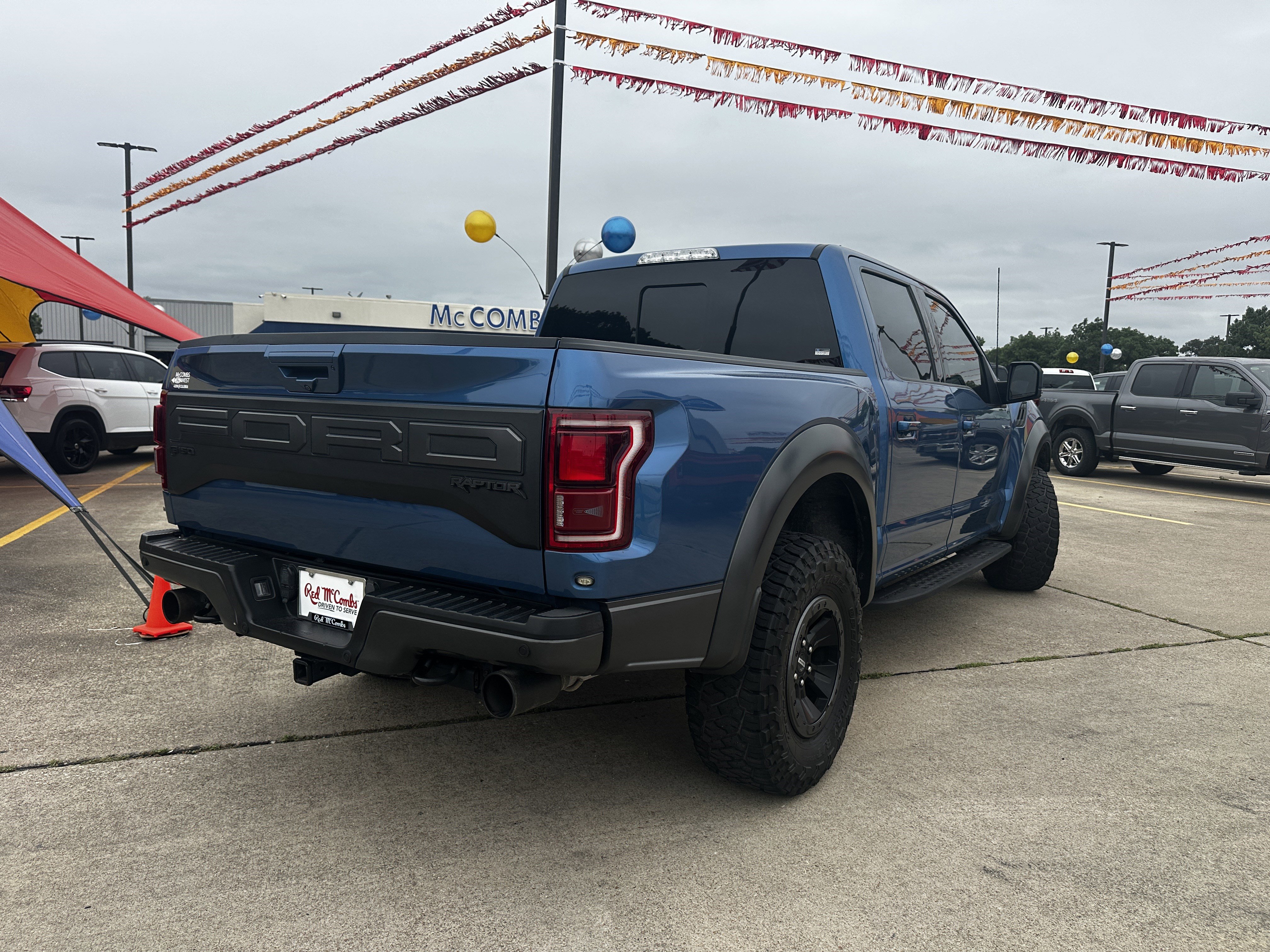 Used 2019 Ford F150 Raptor w/ Equipment Group 802A Luxury AWD/4WD image 4