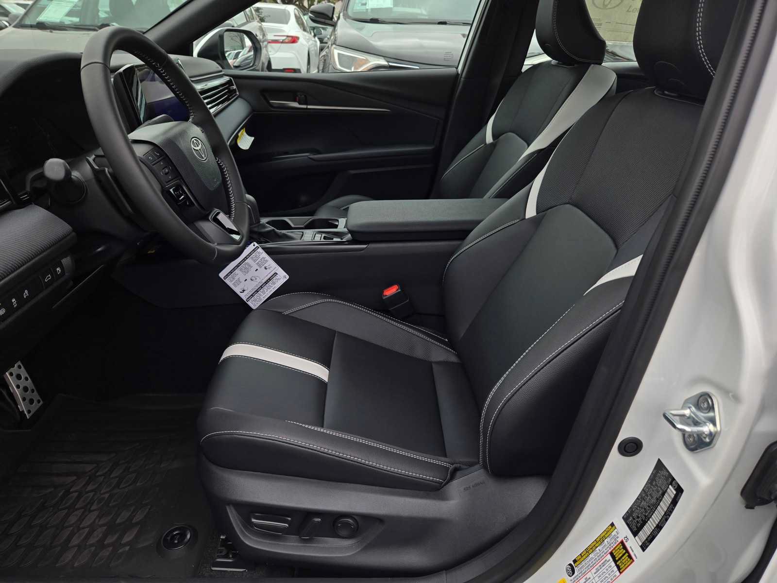 Certified 2026 Toyota Camry SE w/ Convenience Package FWD image 15