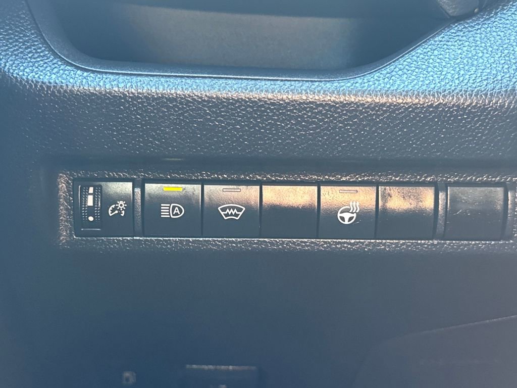 Used 2023 Toyota RAV4 XLE w/ XLE Grade Weather Package image 31