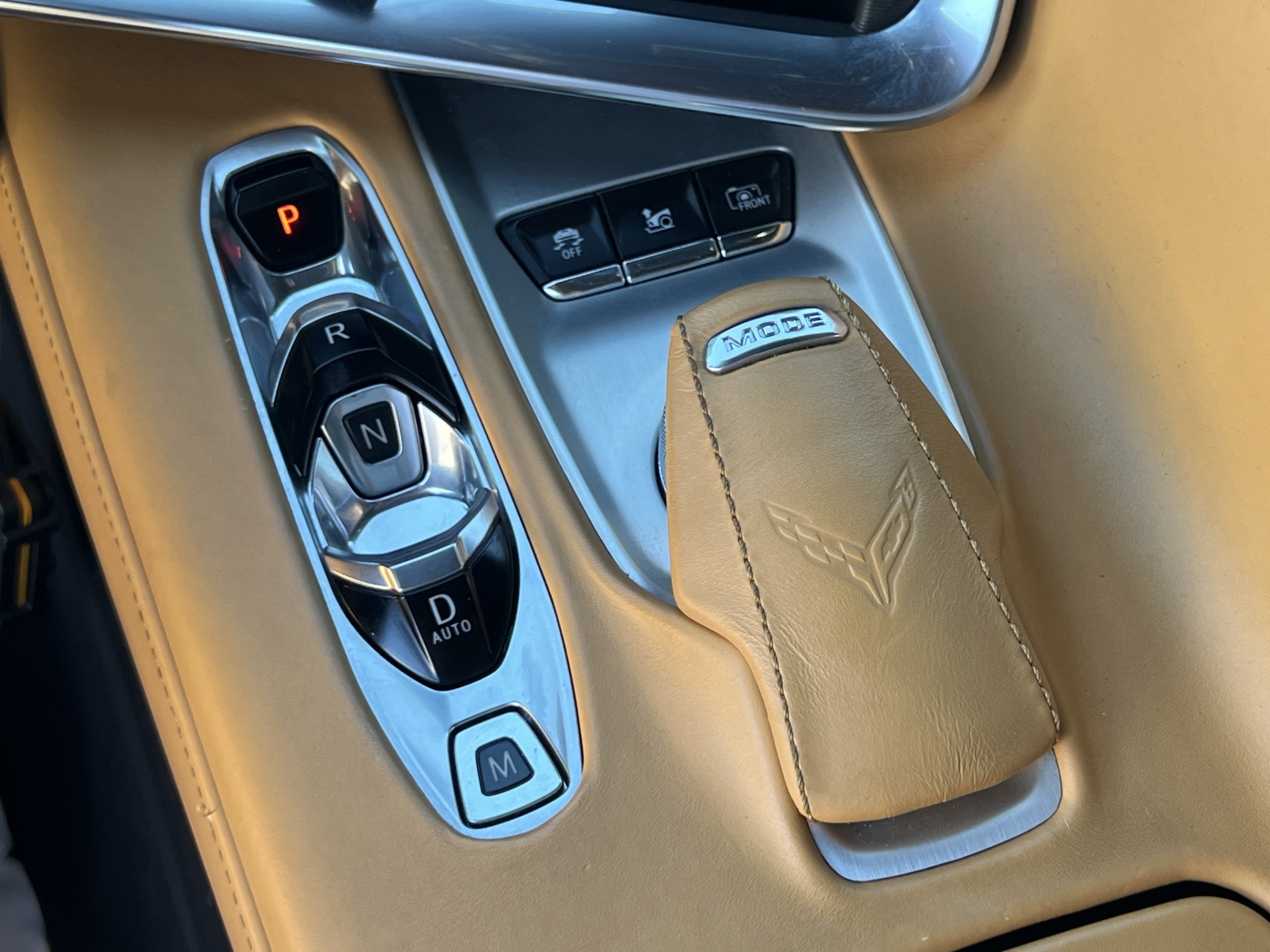 Used 2021 Chevrolet Corvette Stingray Premium Conv w/ Z51 Performance Package RWD image 20