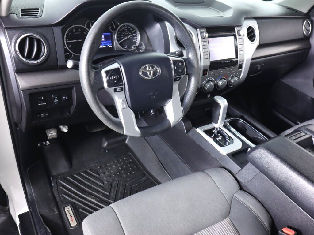 Used 2015 Toyota Tundra SR5 w/ TRD Off Road Package AWD/4WD image 9