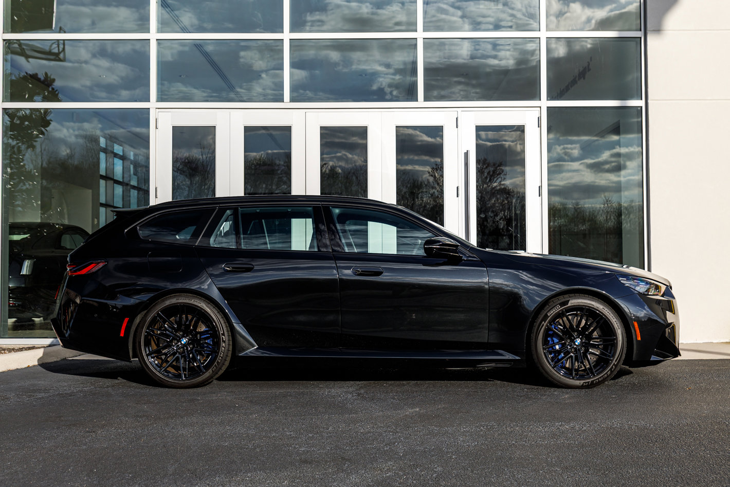 Used 2026 BMW M5 Touring image 15