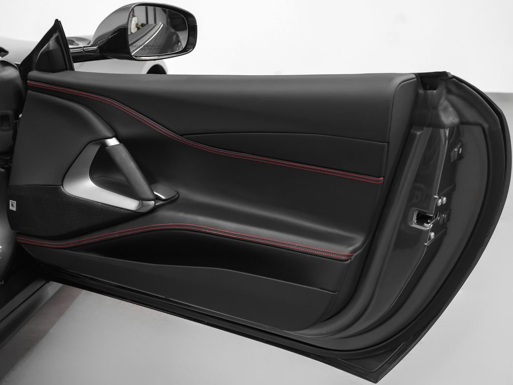 Certified 2018 Ferrari 812 Superfast image 32