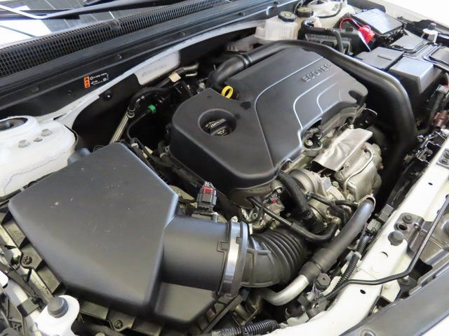 Used 2023 Chevrolet Malibu LT image 35