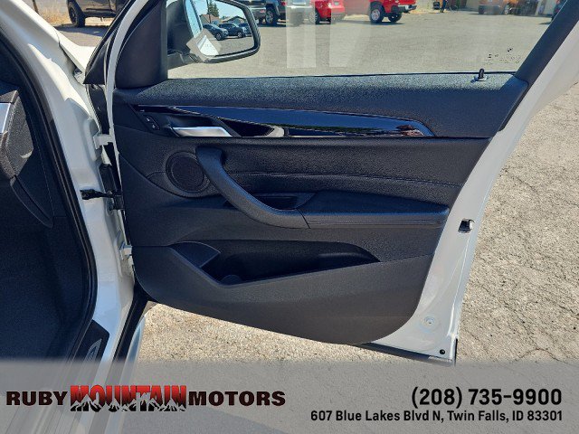 Used 2018 BMW X1 xDrive28i AWD/4WD image 34