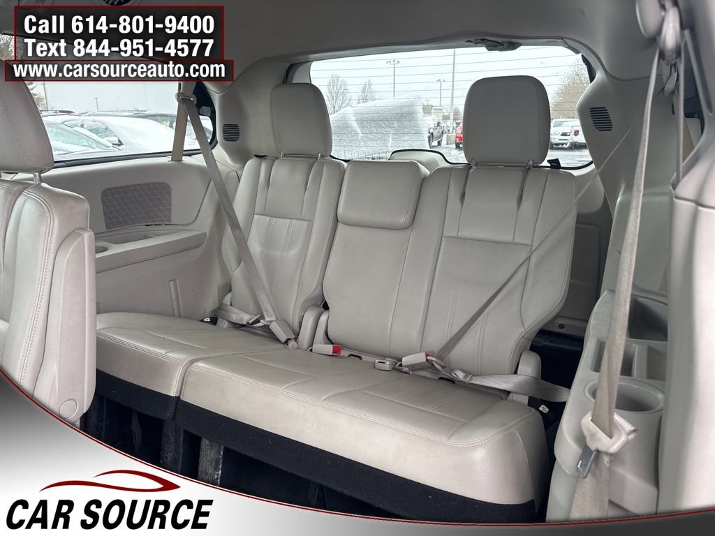 Used 2012 Chrysler Town & Country Touring w/ Entertainment Group #1 image 25