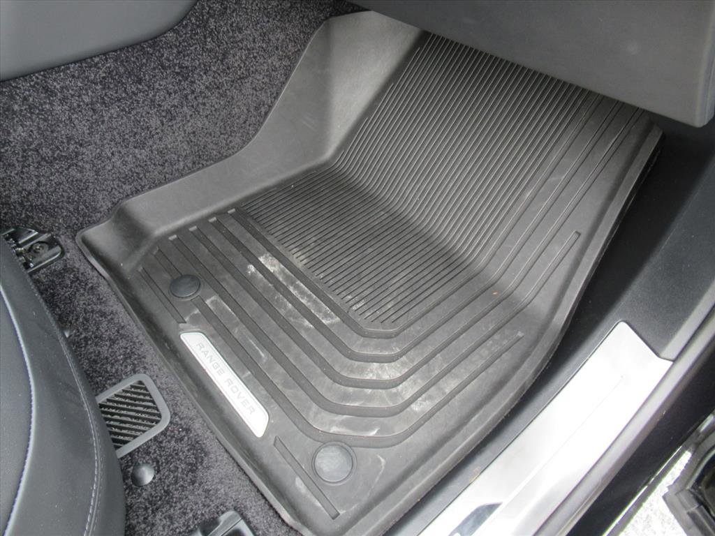 Used 2023 Land Rover Range Rover SE AWD/4WD image 56