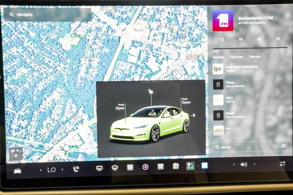 Used 2021 Tesla Model S Plaid AWD/4WD image 27