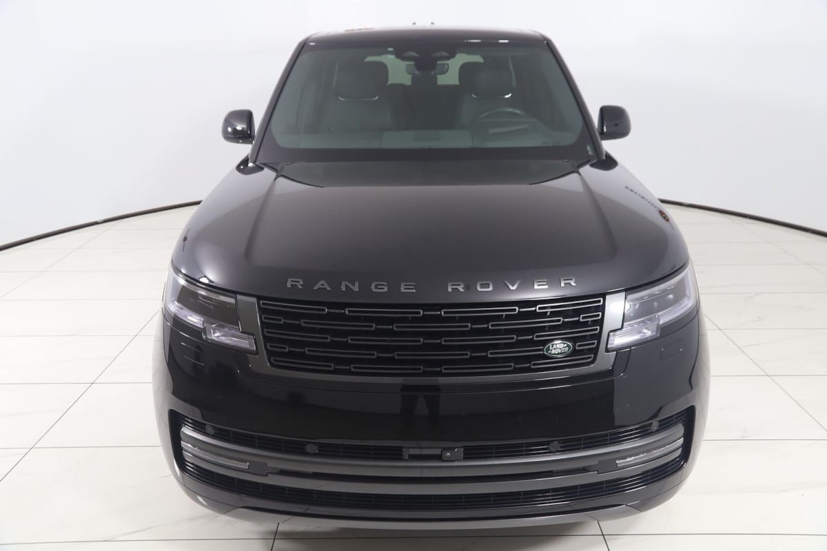 Used 2025 Land Rover Range Rover SE AWD/4WD image 45