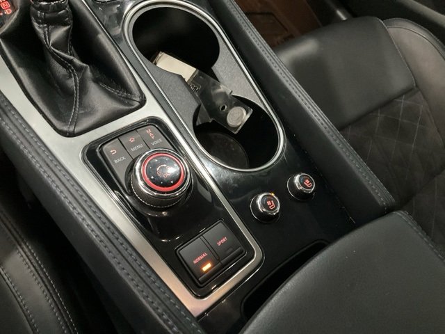 Used 2017 Nissan Maxima SR w/ Midnight Edition image 12