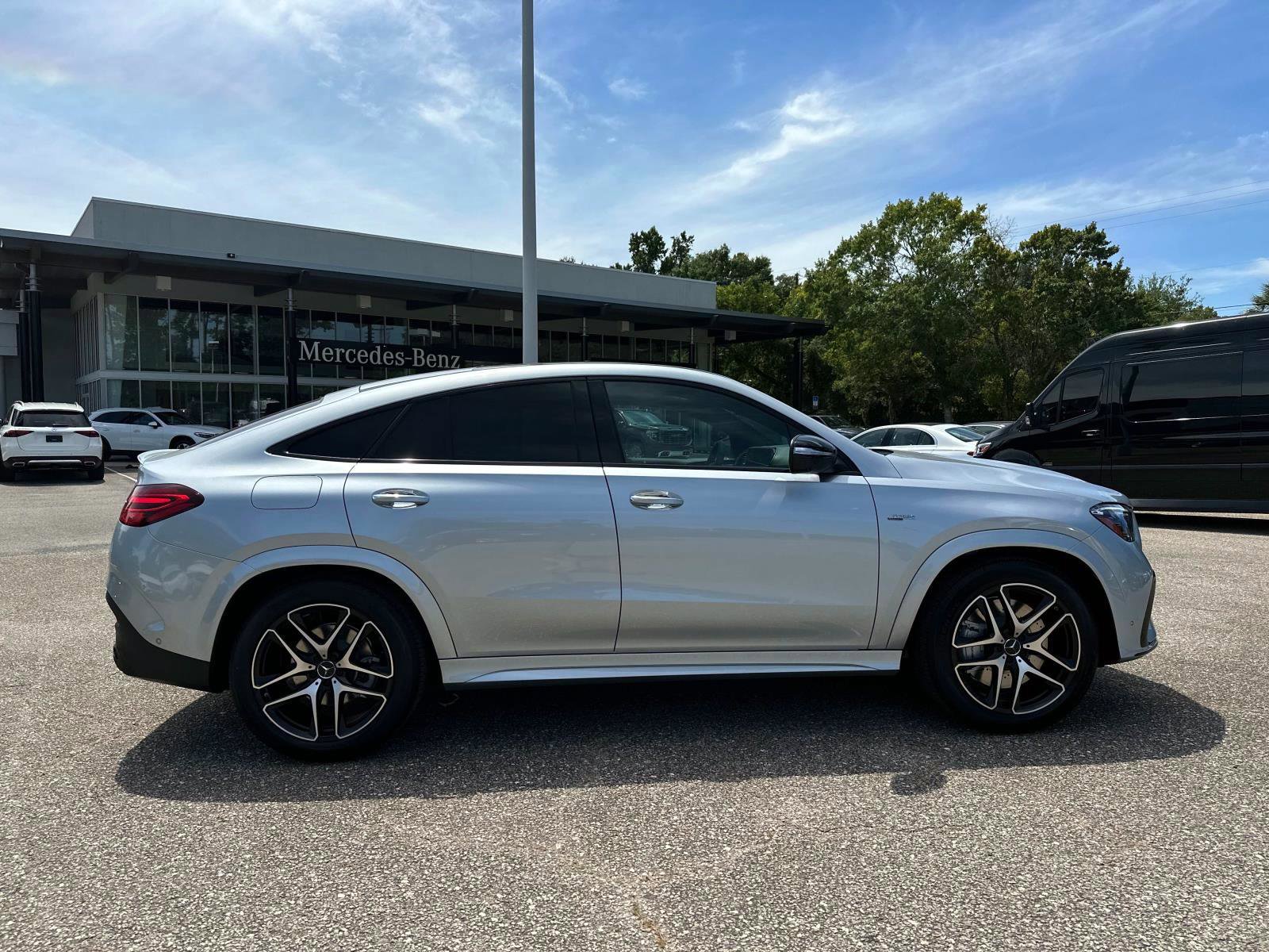 New 2026 Mercedes-Benz GLE 53 AMG 4MATIC Coupe image 6