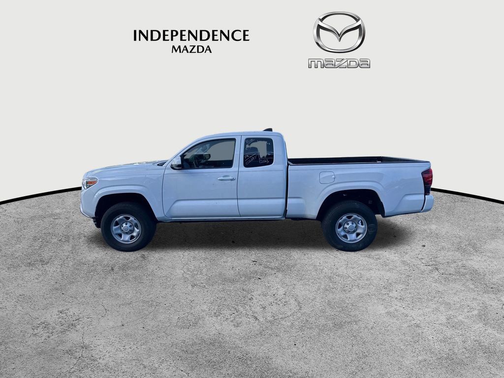 Used 2023 Toyota Tacoma SR image 6