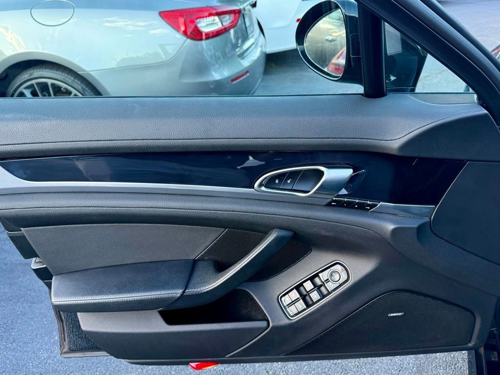 Used 2016 Porsche Panamera 4 Edition AWD/4WD image 13