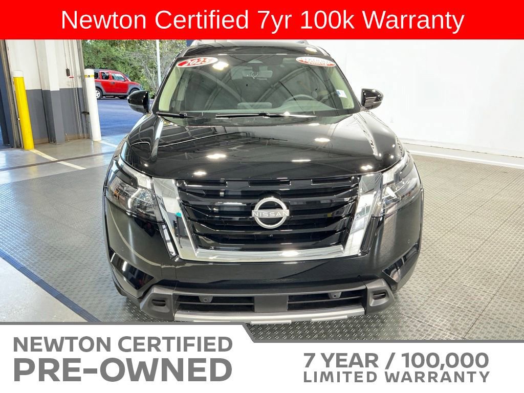 Used 2025 Nissan Pathfinder SL w/ Cargo Package FWD image 25