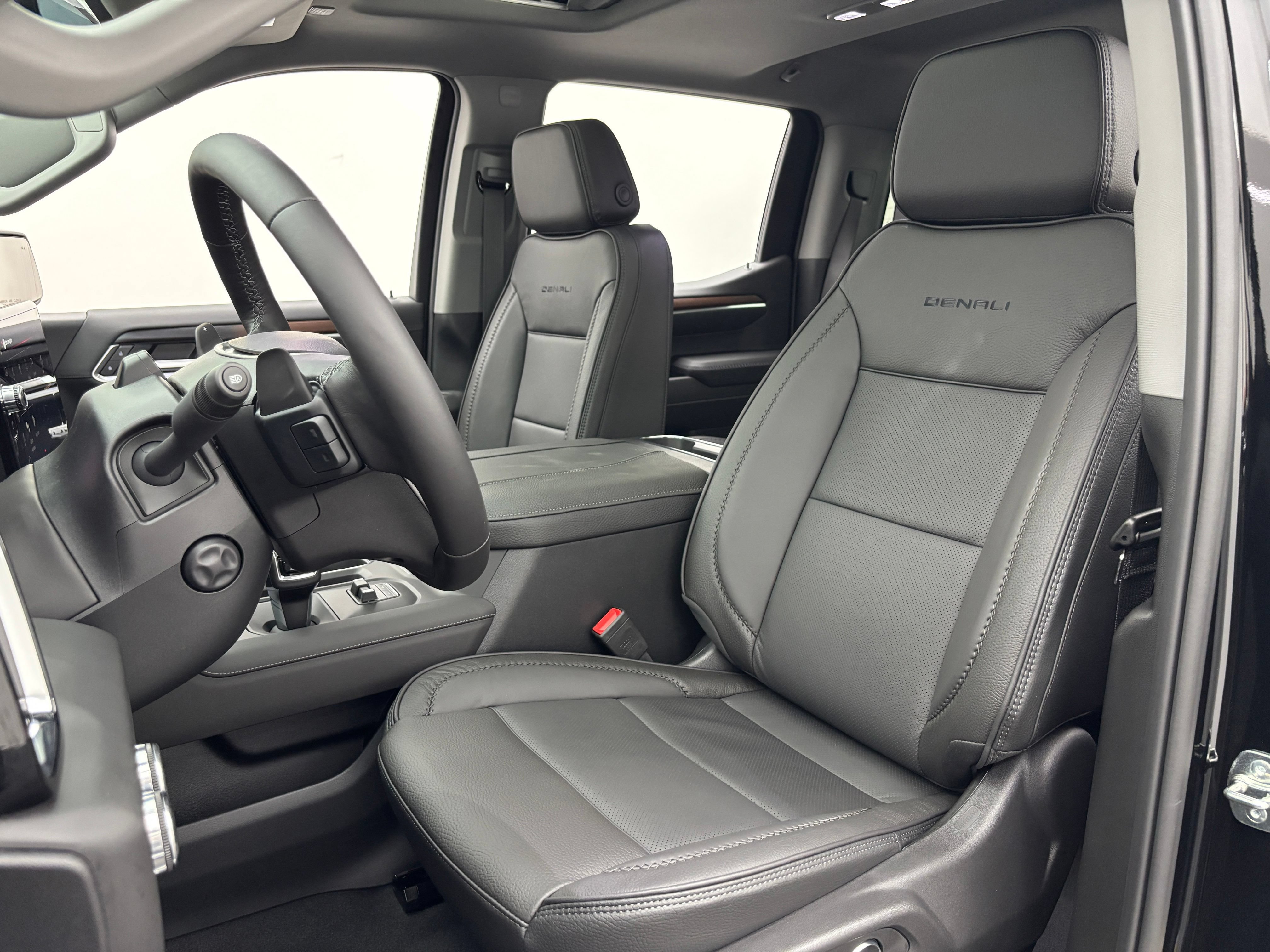 New 2026 GMC Sierra 1500 Denali AWD/4WD image 19