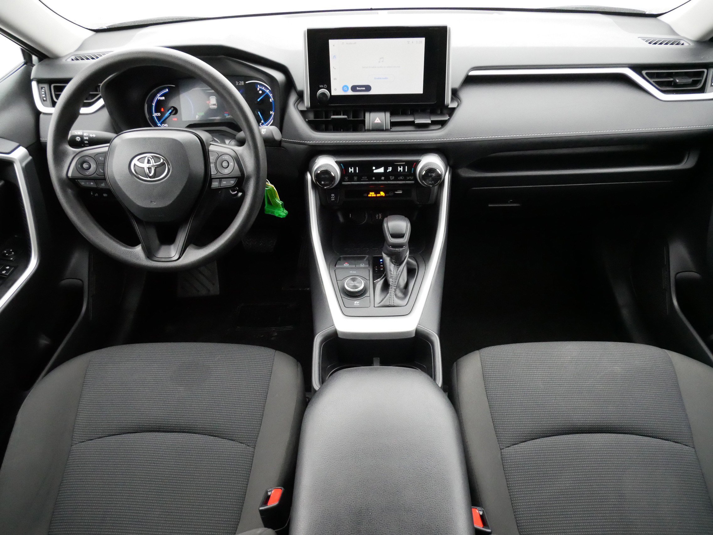 Used 2025 Toyota RAV4 LE image 10