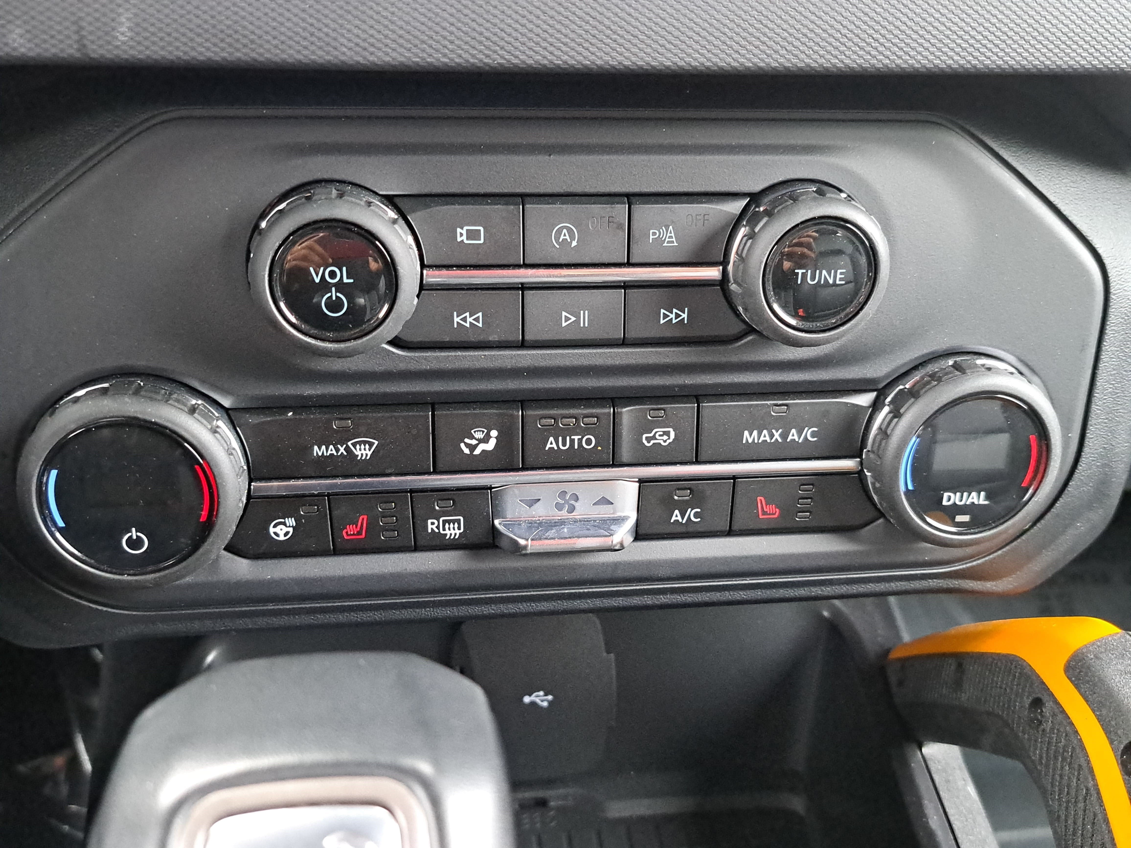 Used 2024 Ford Bronco Badlands AWD/4WD image 22