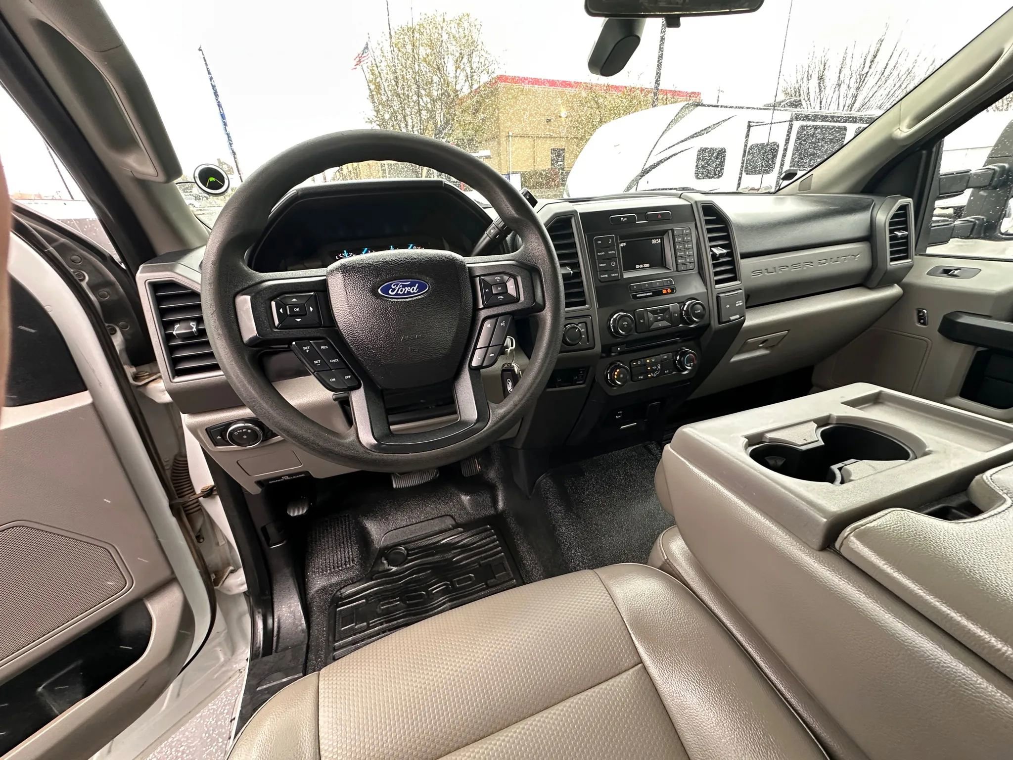 Used 2017 Ford F250 XL w/ Power Equipment Group image 14