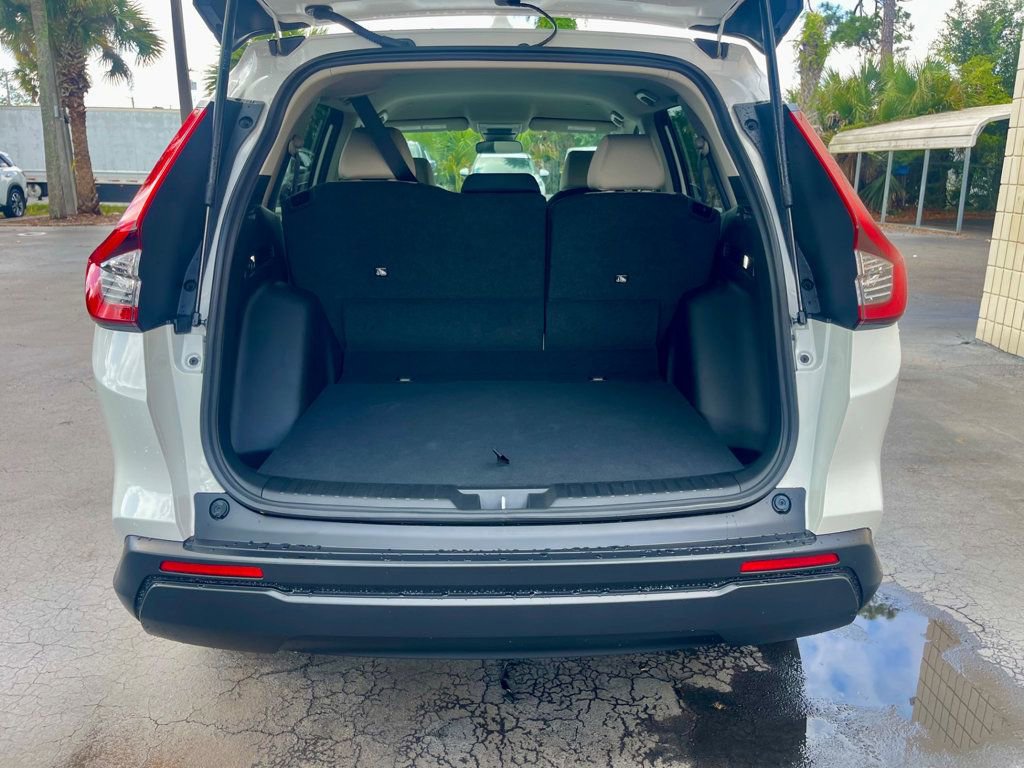 Used 2026 Honda CR-V LX image 5