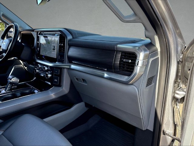 Used 2024 Ford F150 Lariat w/ Equipment Group 502A High AWD/4WD image 31