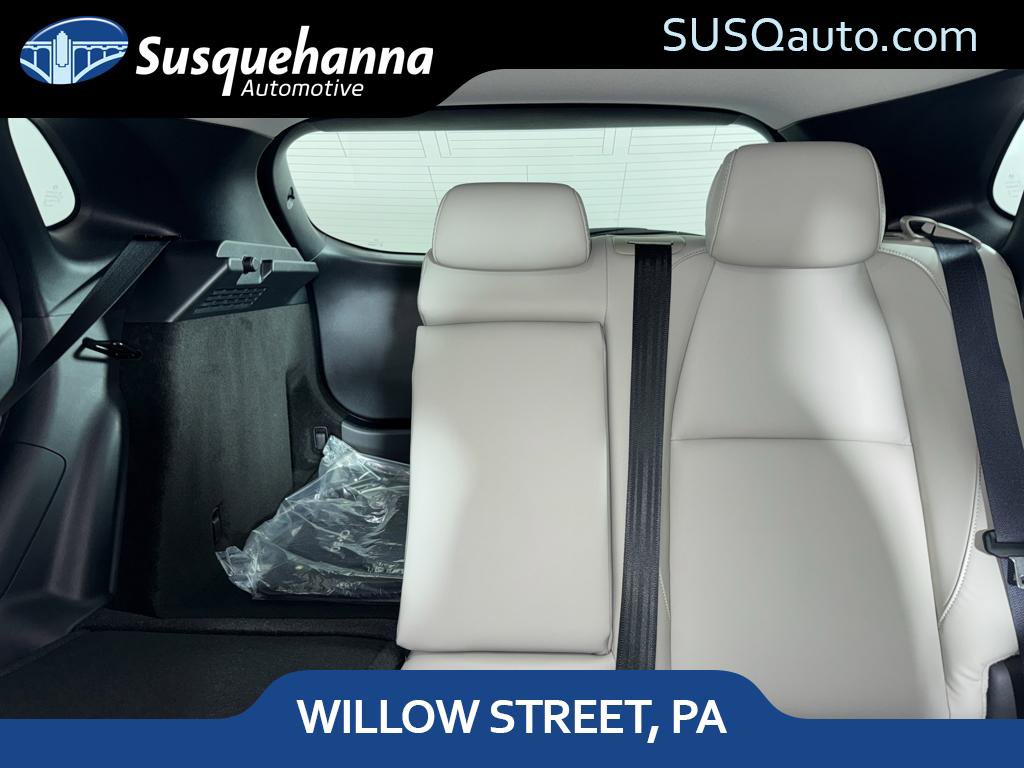 Used 2025 MAZDA CX-30 AWD 2.5 S w/ Preferred Package image 6