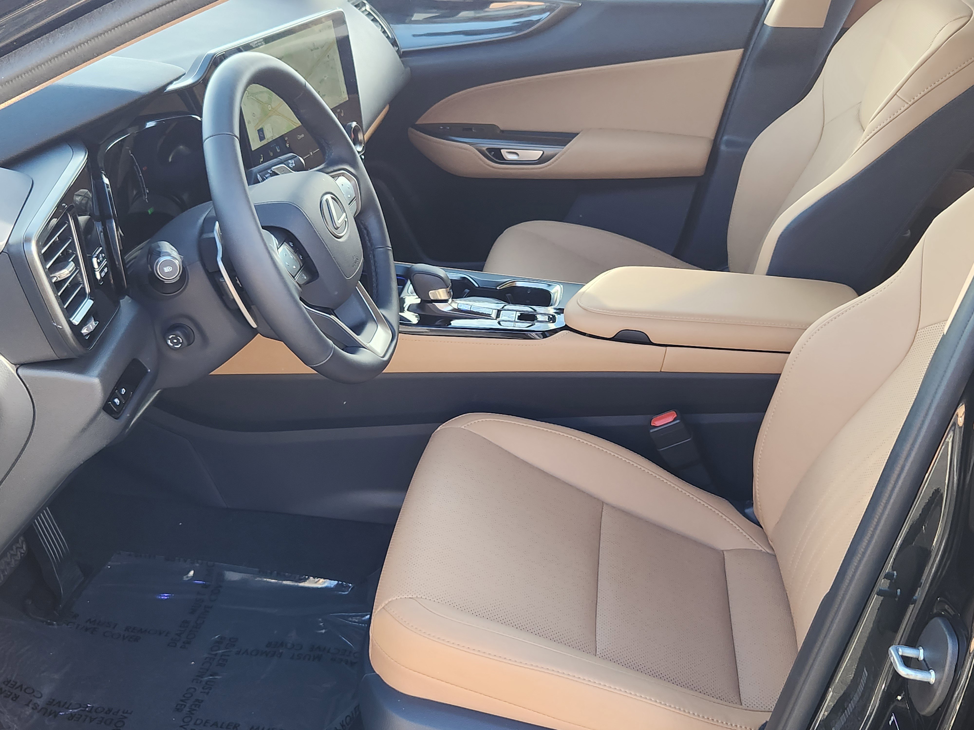 Used 2025 Lexus NX 350h AWD w/ Premium Package image 13