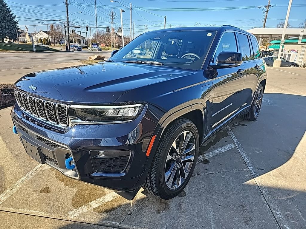 Used 2024 Jeep Grand Cherokee Overland image 11