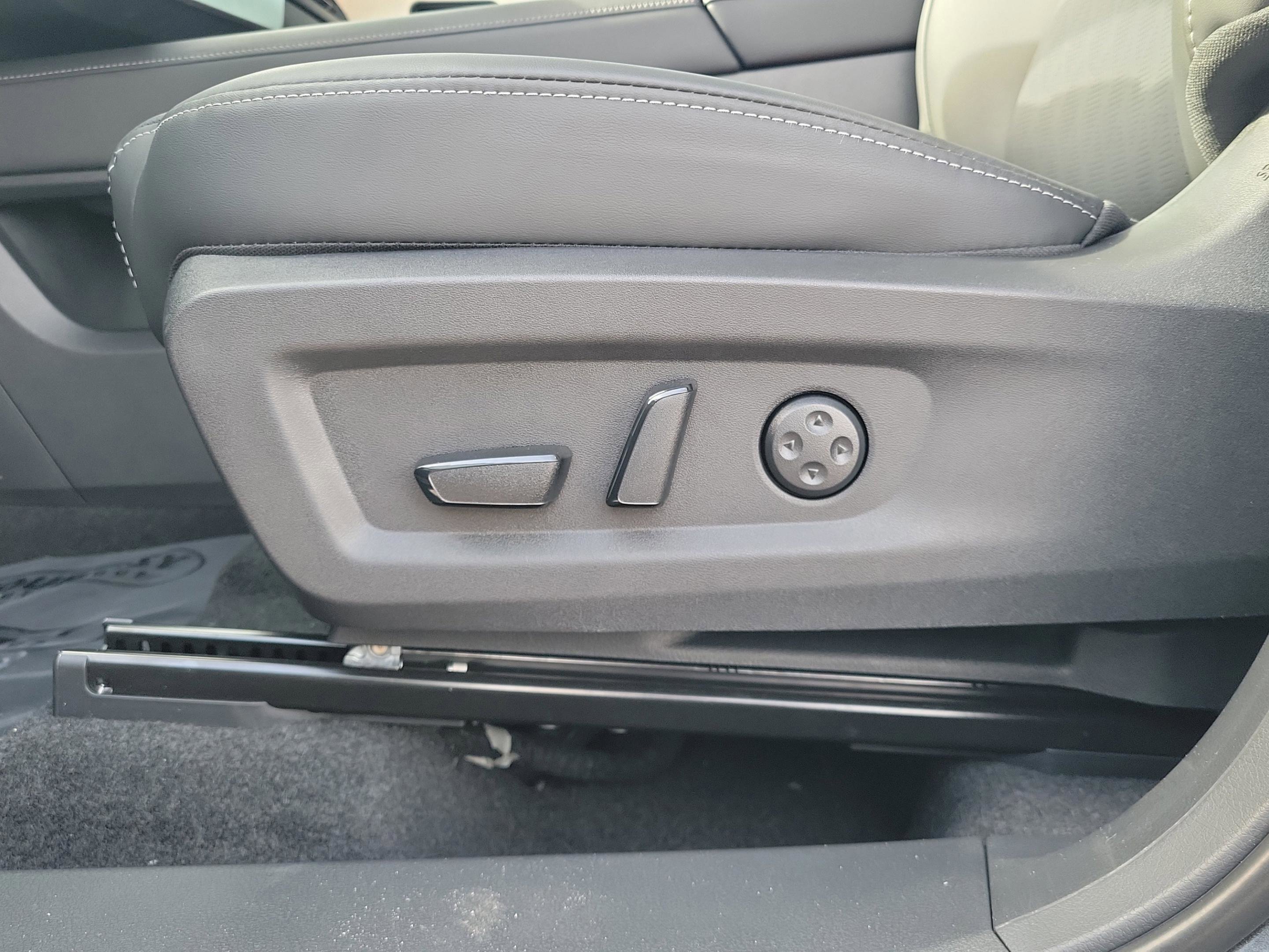 New 2026 Nissan Murano Platinum w/ Cargo Package image 22