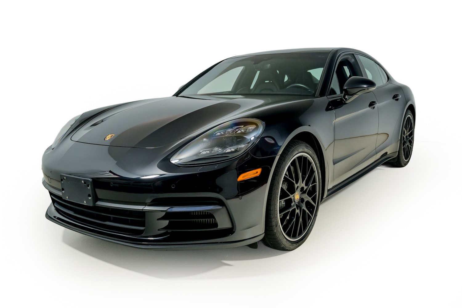 Used 2018 Porsche Panamera 4S AWD/4WD image 2