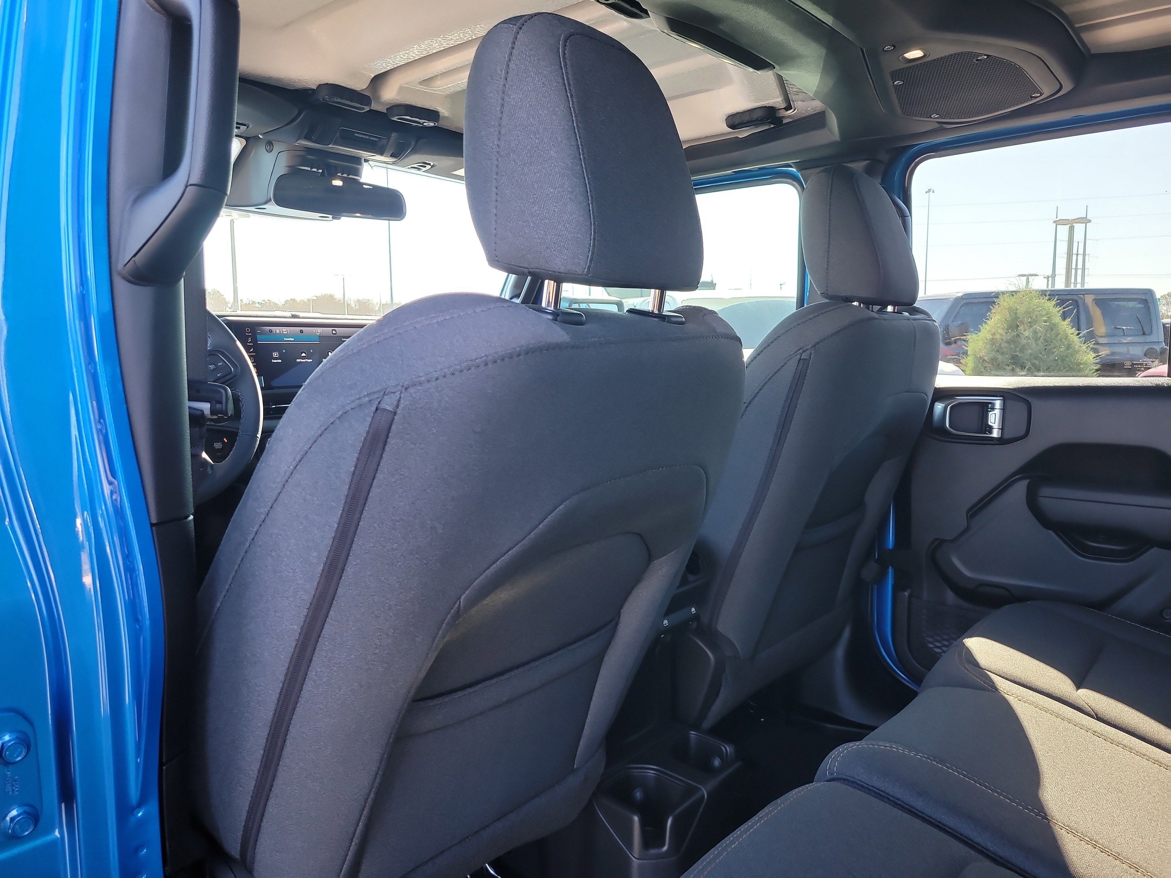 Used 2026 Jeep Wrangler Sport S image 12