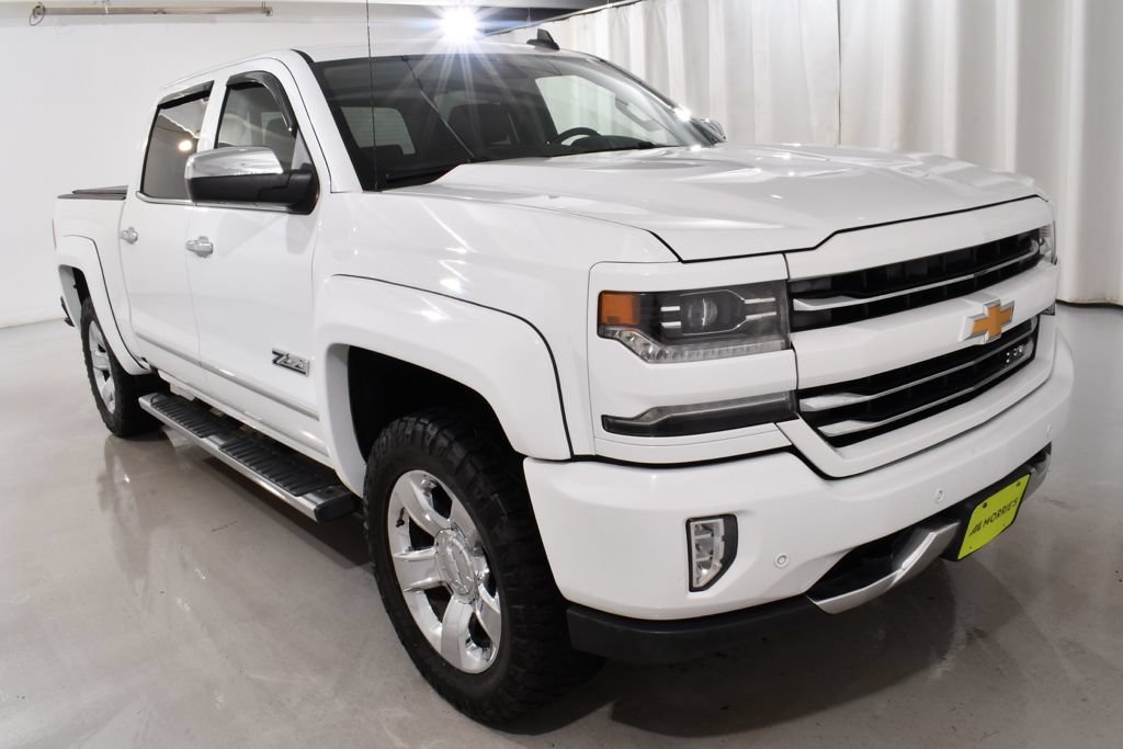 Used 2016 Chevrolet Silverado 1500 LTZ Z71 w/ LTZ Plus Package AWD/4WD image 5