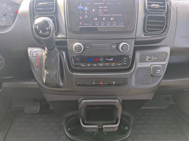 Used 2025 RAM ProMaster 2500 w/ Convenience Group FWD image 19