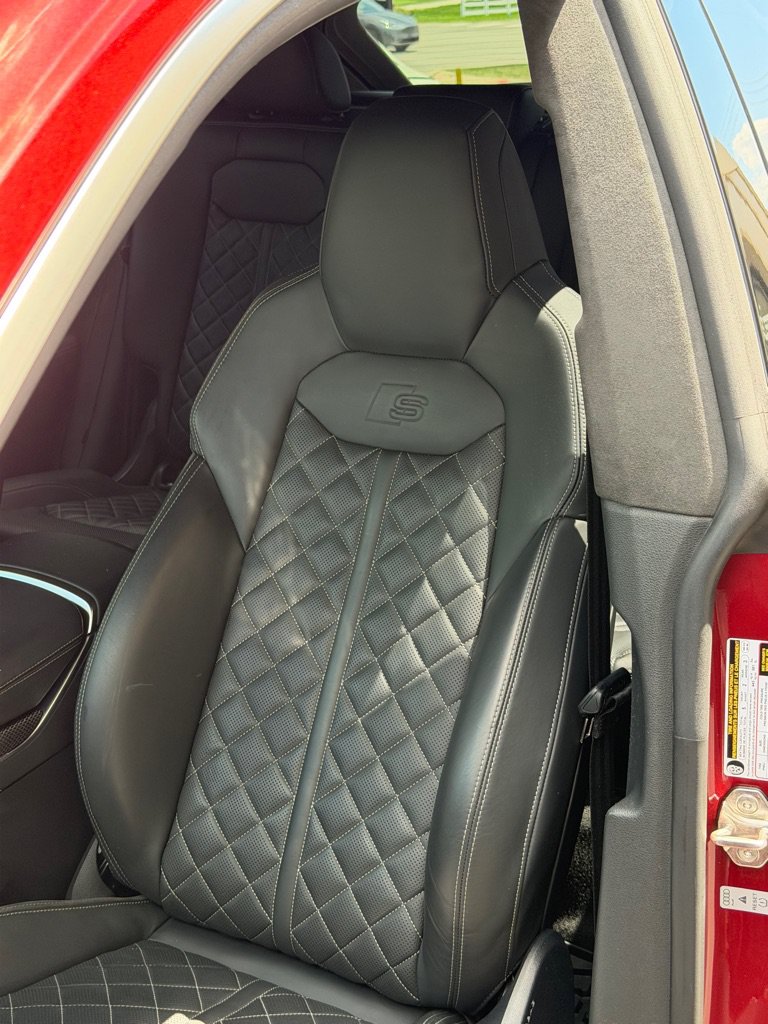 Used 2022 Audi SQ8 Prestige AWD/4WD image 30