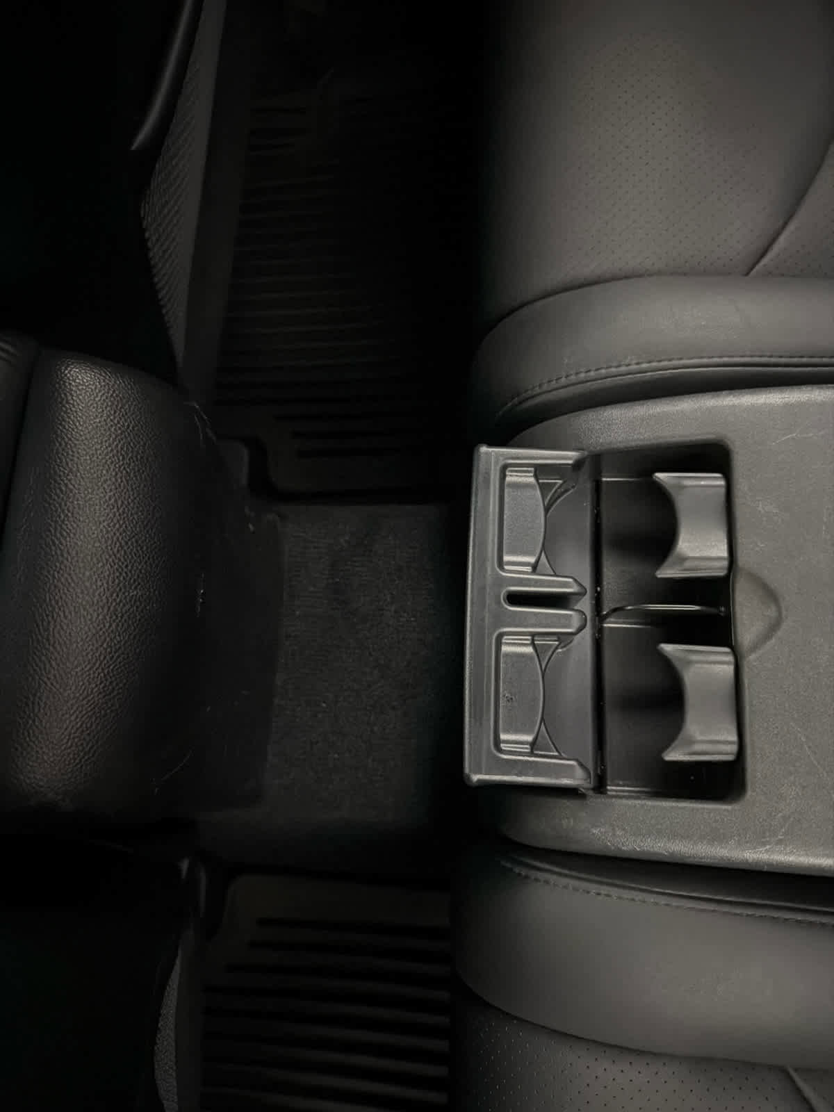 Used 2015 INFINITI Q60 AWD Coupe w/ Premium Package image 21