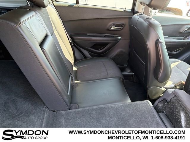 Used 2019 Chevrolet Trax LT w/ LT Convenience Package image 18