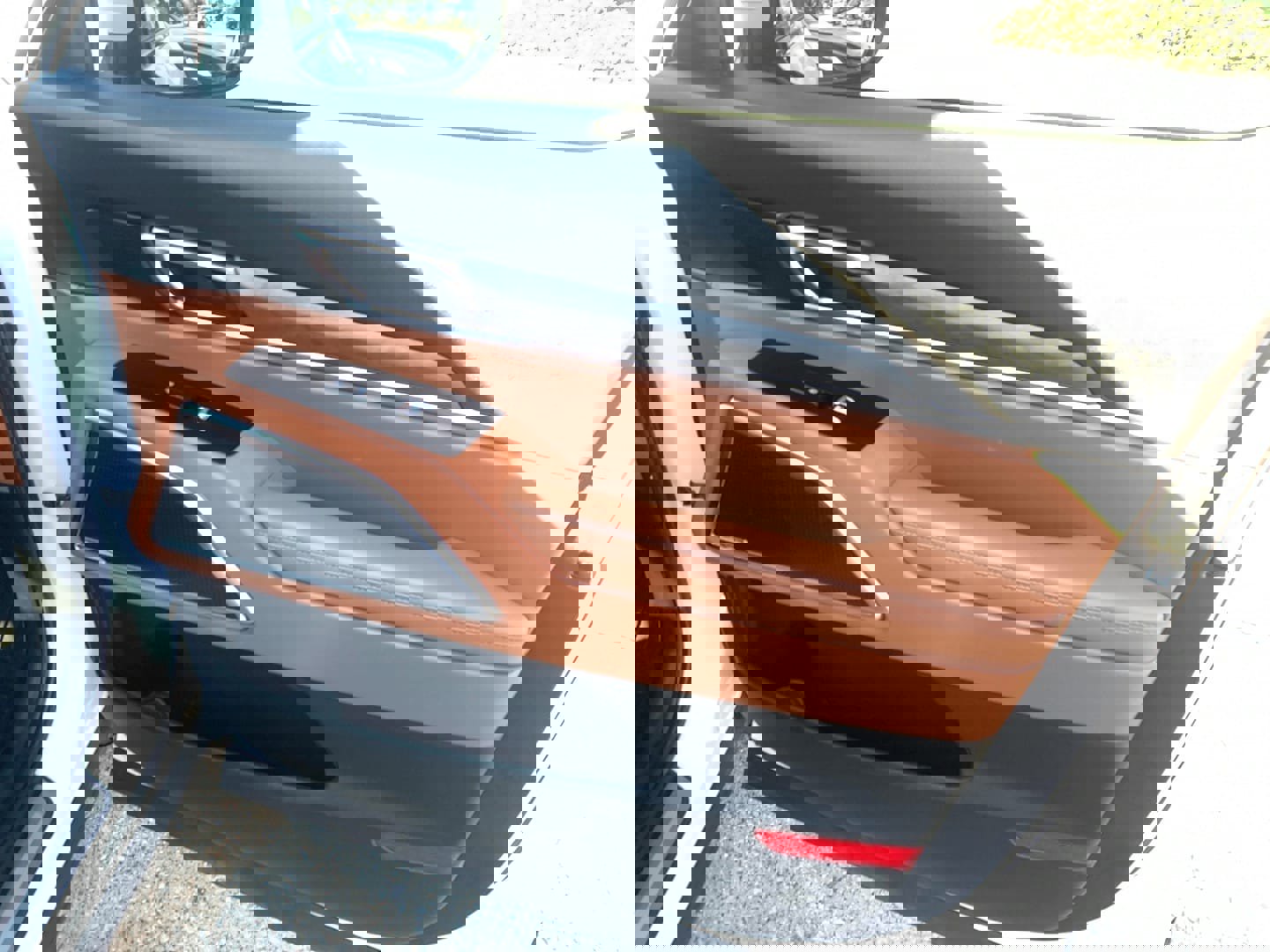 Used 2024 Kia Telluride SX X-Pro image 13