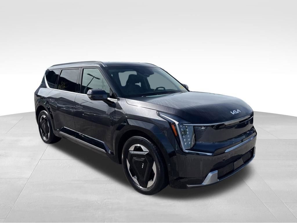 Used 2024 Kia EV9 Land AWD/4WD image 9
