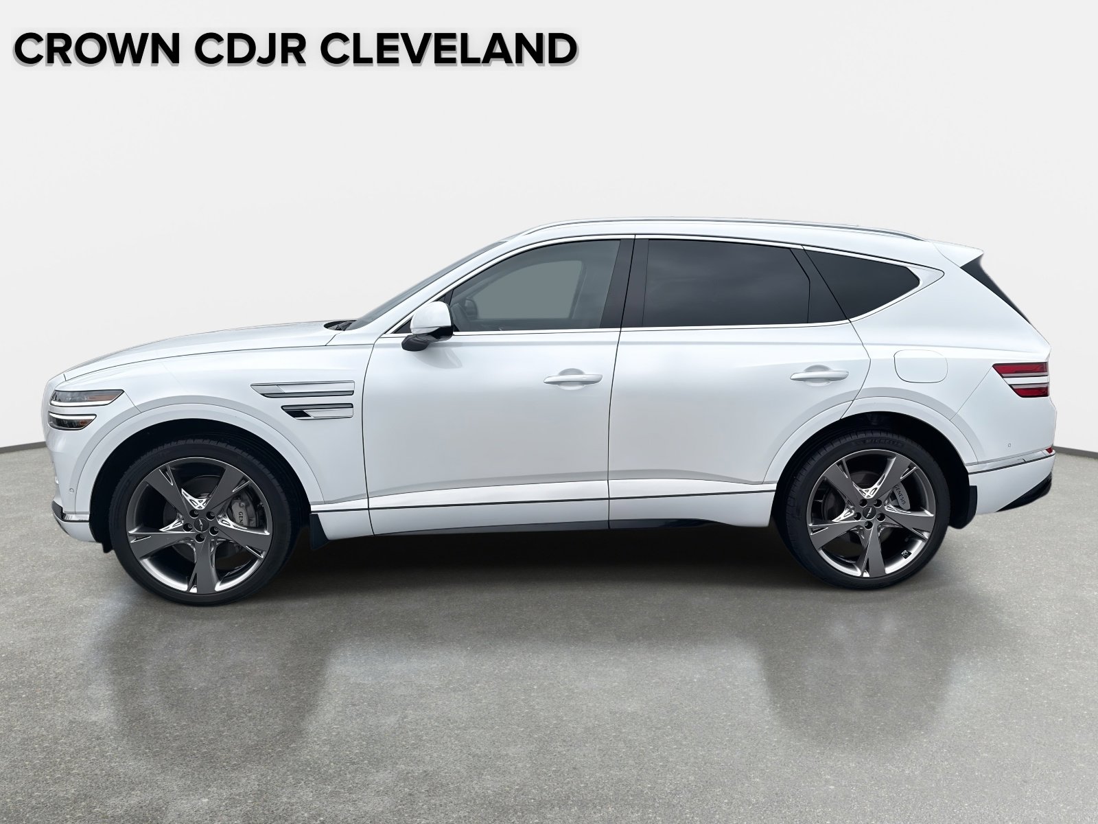 Used 2024 Genesis GV80 2.5T w/ Prestige Package image 8