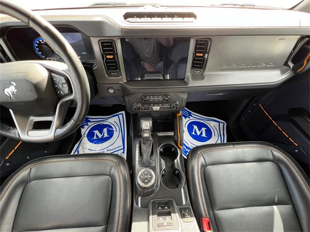 Used 2024 Ford Bronco Badlands image 11