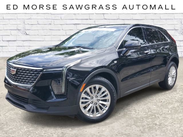 Used 2024 Cadillac XT4 Luxury FWD image 1