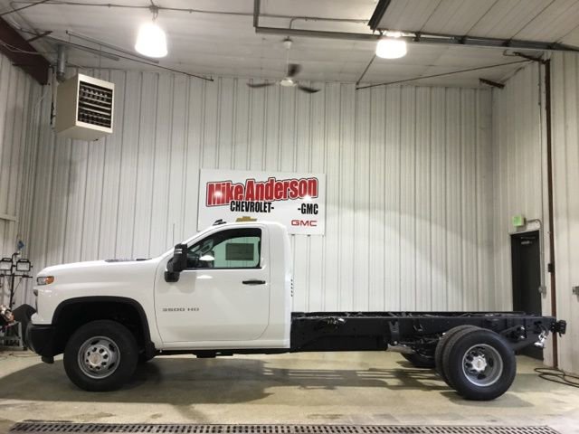 New 2026 Chevrolet Silverado 3500 W/T w/ WT Convenience Package AWD/4WD image 2