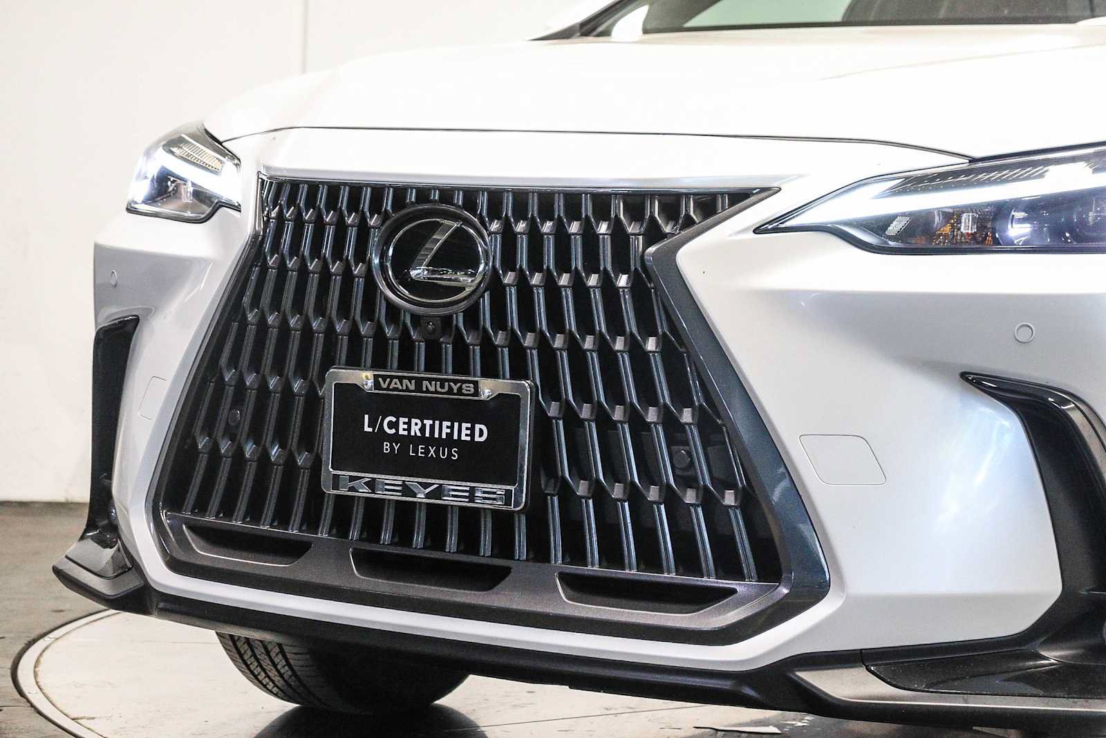 Certified 2025 Lexus NX 350 AWD w/ Premium Package image 8