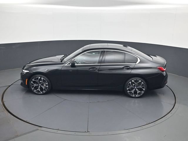 Used 2025 BMW 330i xDrive Sedan w/ Premium Package AWD/4WD image 20