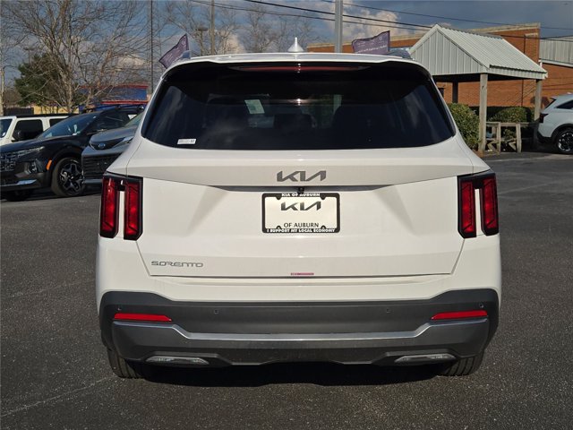 Used 2025 Kia Sorento S w/ Panoramic Sunroof Package FWD image 14