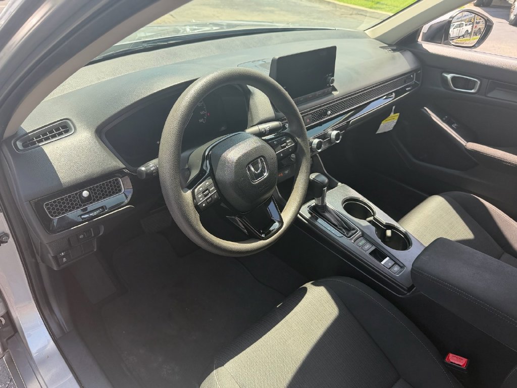 Used 2024 Honda Civic LX image 9