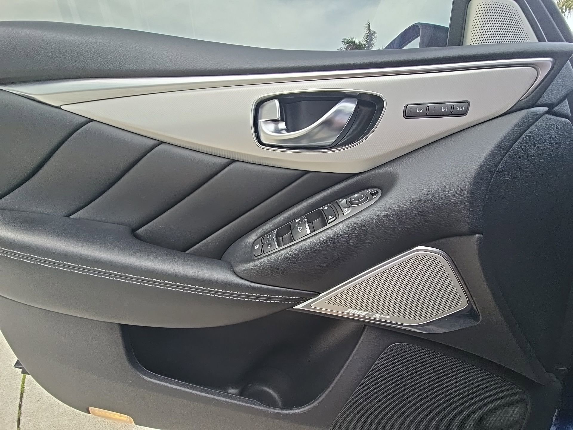 Certified 2022 INFINITI Q50 Luxe w/ Cargo Package image 16