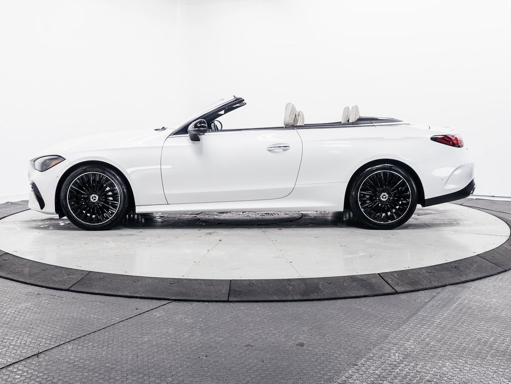 Used 2024 Mercedes-Benz CLE 450 4MATIC Cabriolet image 5