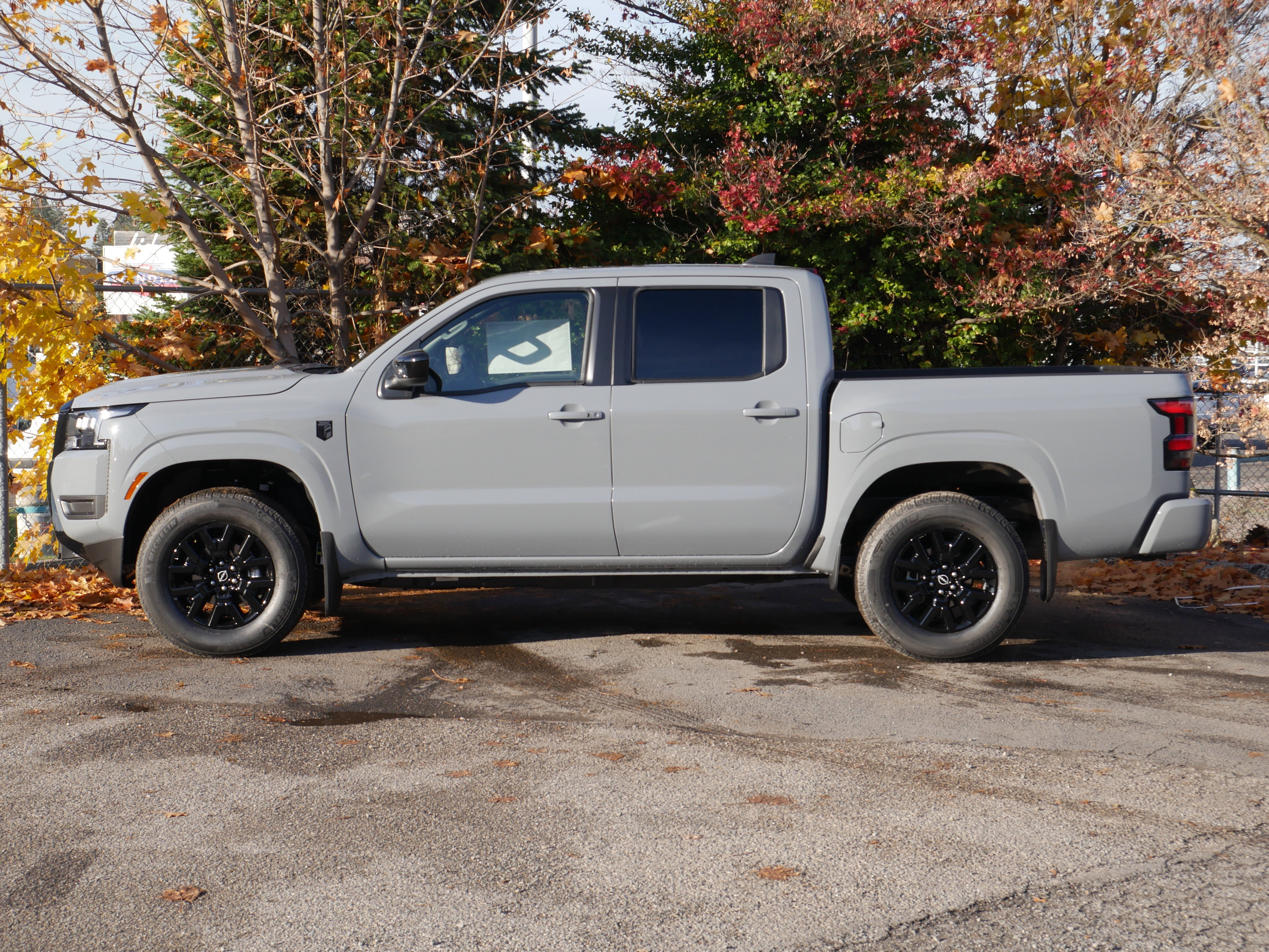 New 2026 Nissan Frontier SV w/ SV Convenience Package AWD/4WD image 16