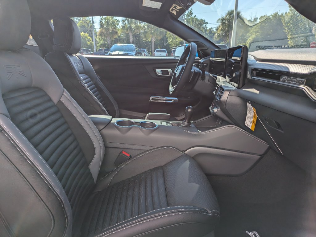 New 2026 Ford Mustang GT w/ GT Performance Package RWD image 26
