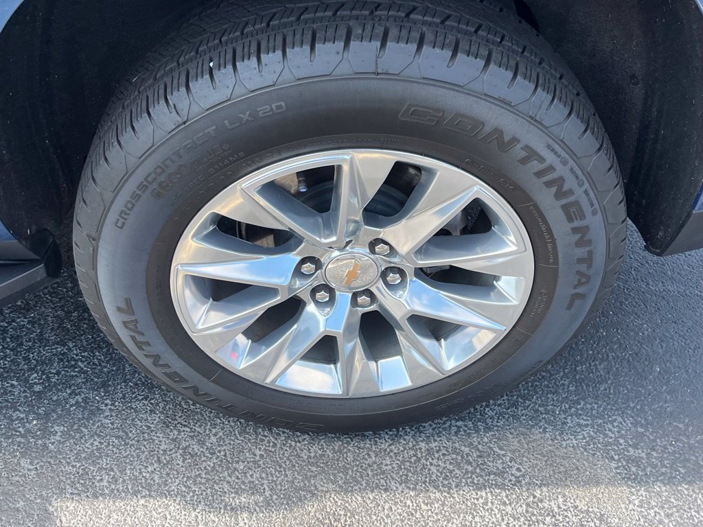 Used 2026 Chevrolet Tahoe Premier AWD/4WD image 7